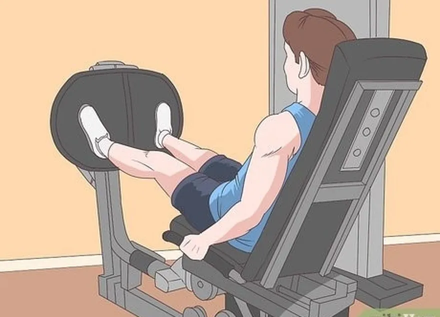 addım 6 i̇dman zalında hamstrings və glutesinizi işləyin's leg press machine.